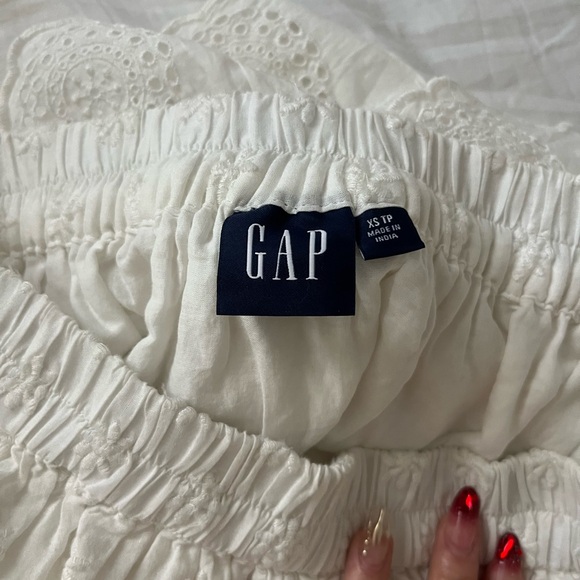 WHITE skirt - Picture 5 of 5